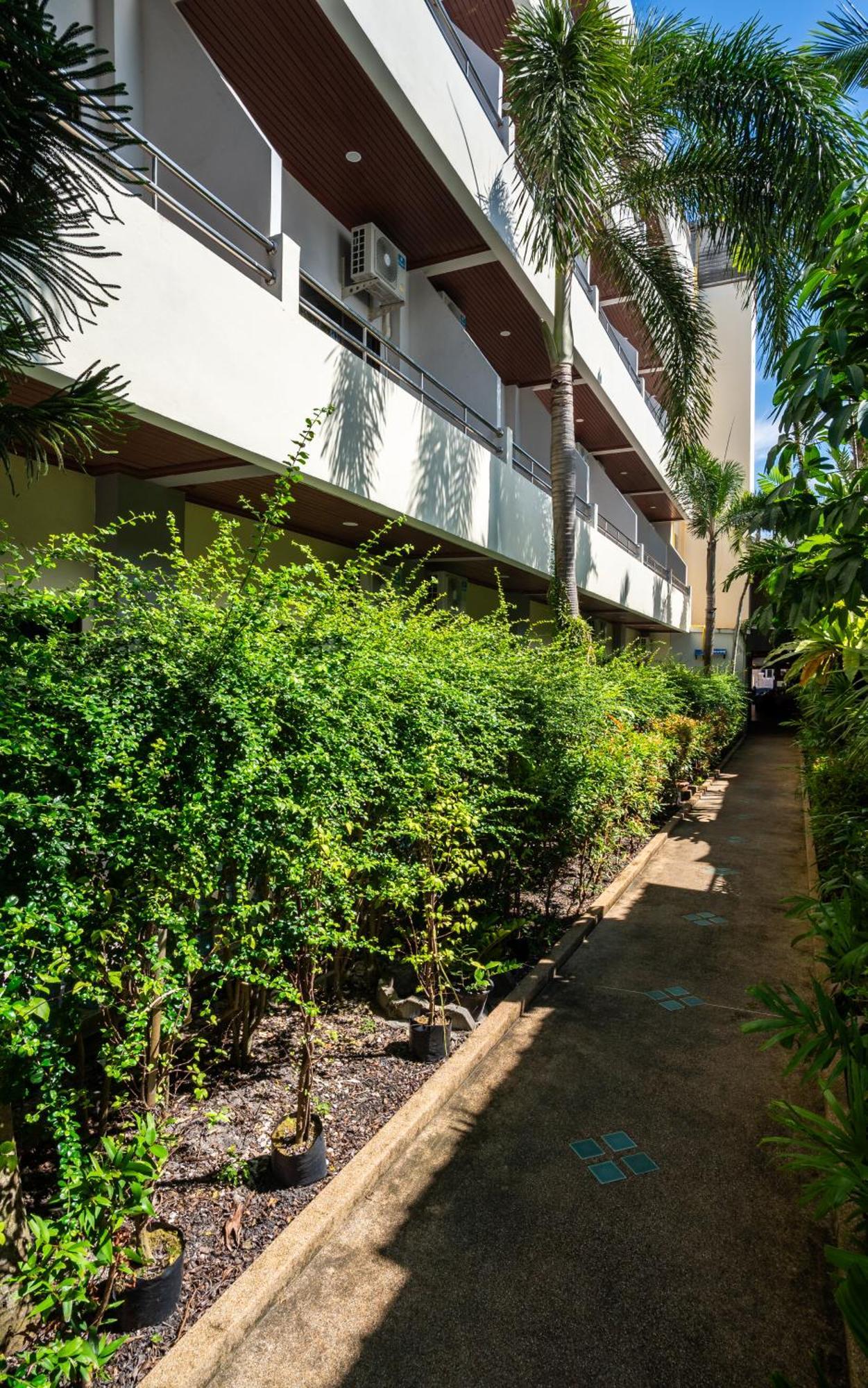 Gp House Phuket Patong Beach Esterno foto