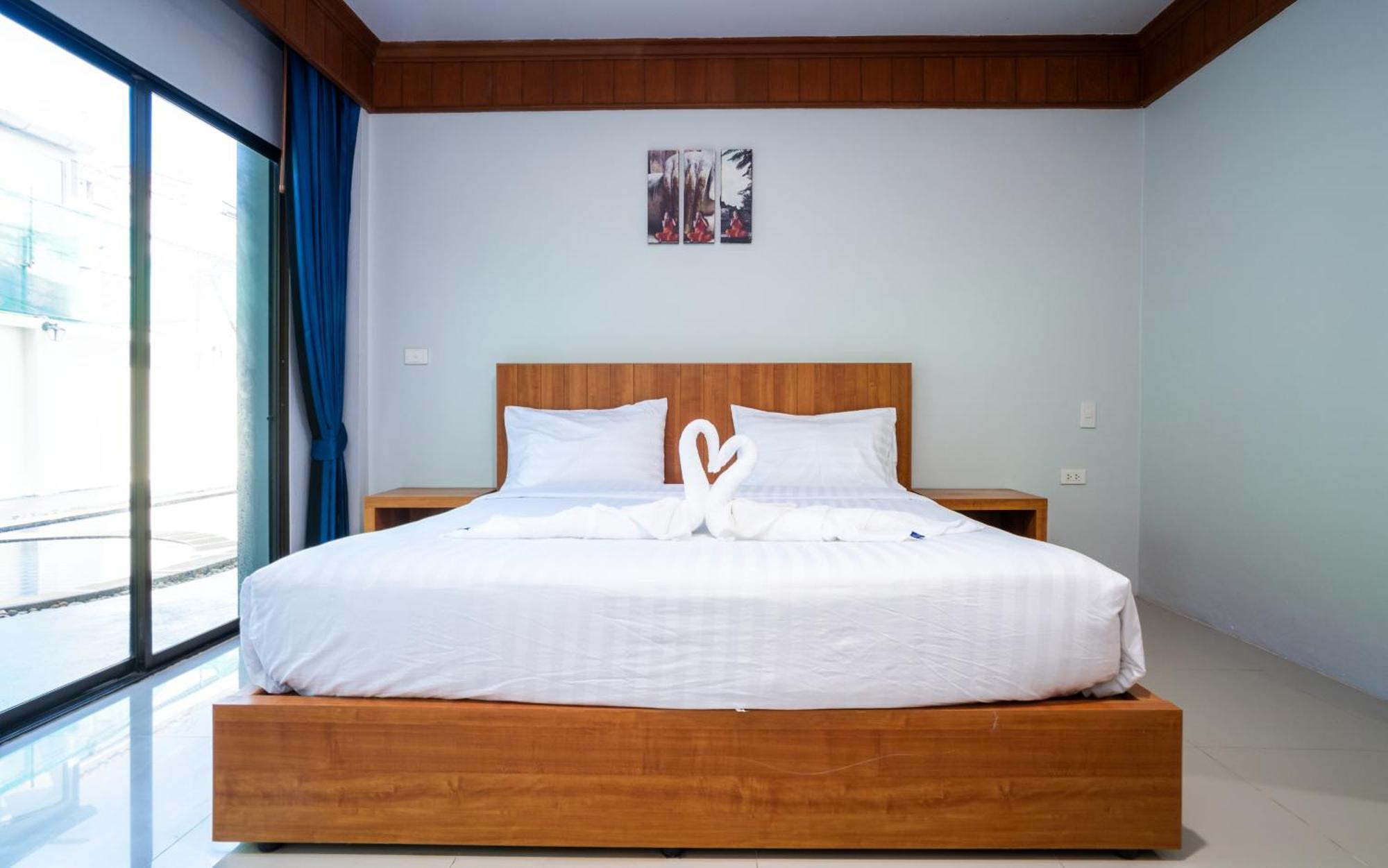 Gp House Phuket Patong Beach Esterno foto