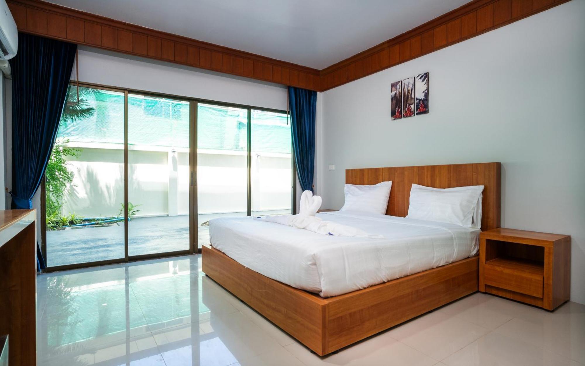 Gp House Phuket Patong Beach Esterno foto