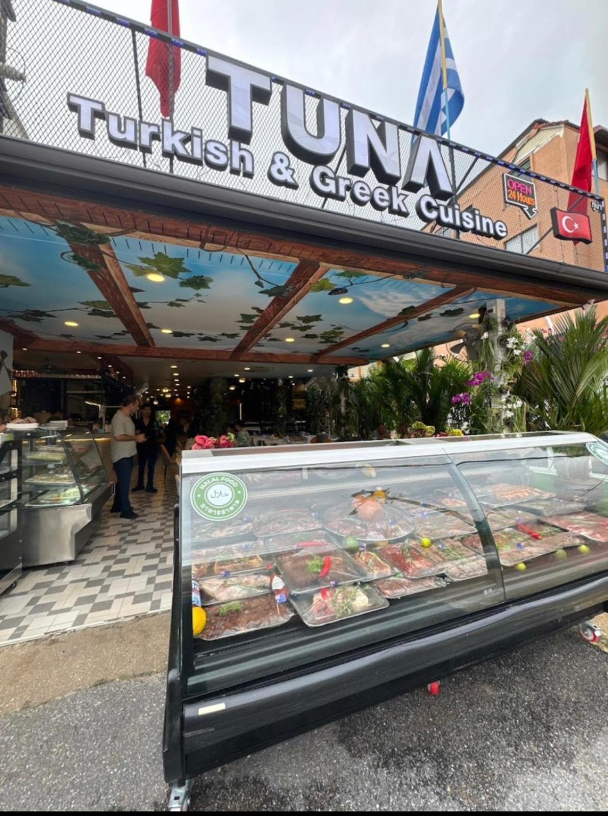 Gp House Phuket Patong Beach Esterno foto